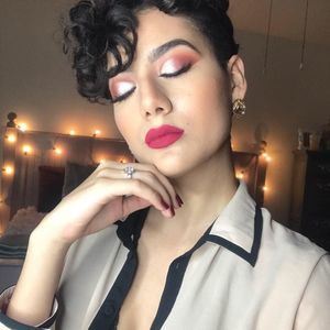 Meet your Posher, Luz